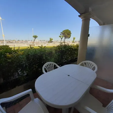 T2 Face Au Port De Plaisance Et Plage D'eyrac -terrasse -parking *