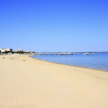 T2 Face Au Port De Plaisance Et Plage D'eyrac -terrasse -parking